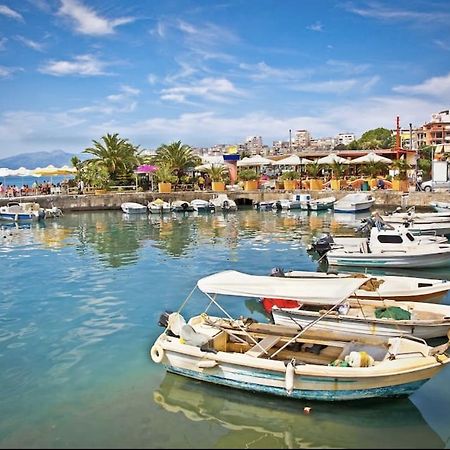 Ola Apartament 2 Sarandë 外观 照片